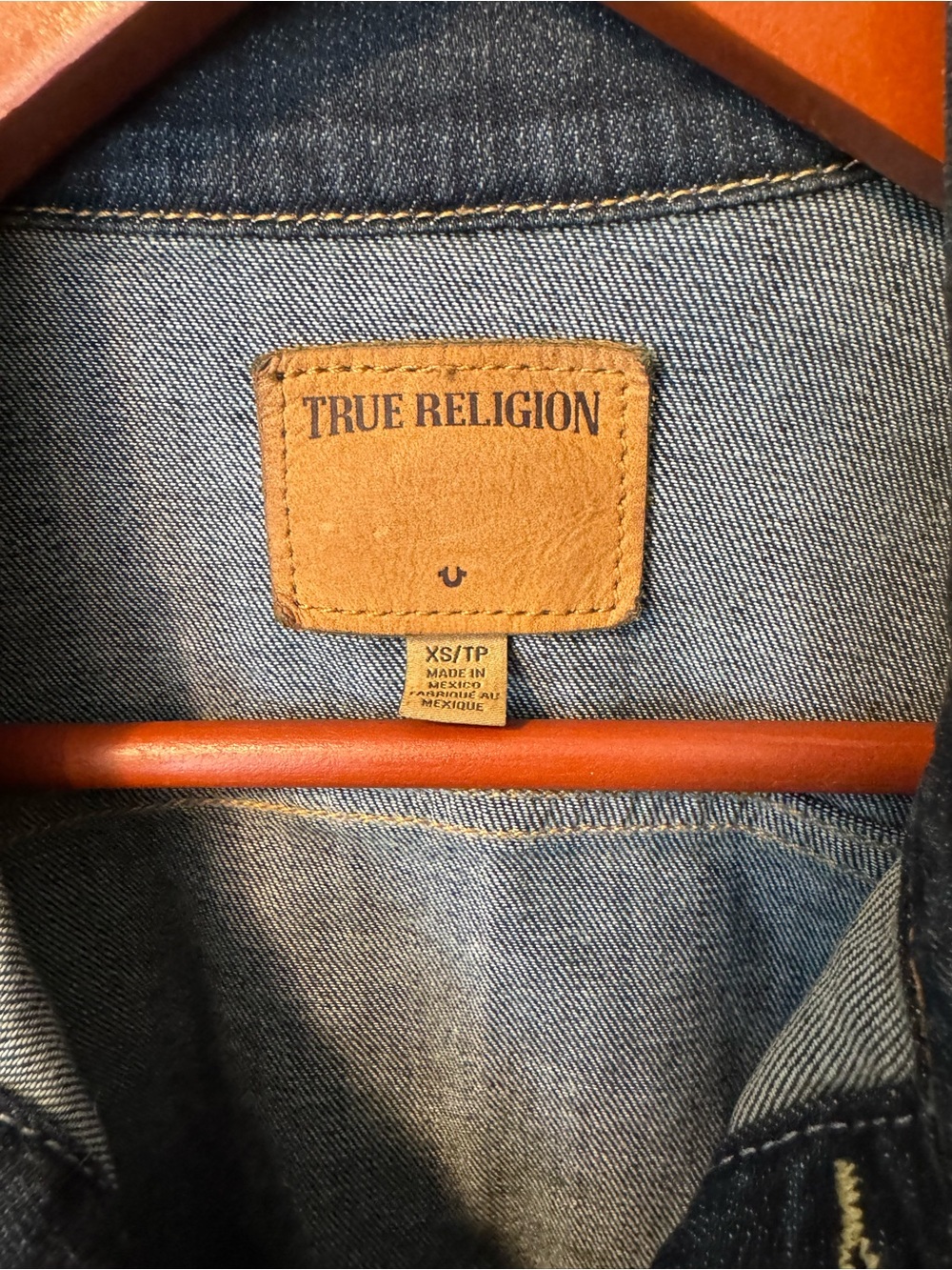 True Religion Women's Indigo Denim Trucker Jacket - Picture 2 of 4